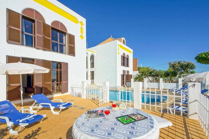 Ferienhaus für 10 Personen, mit Balkon und Garten in Albufeira - 2