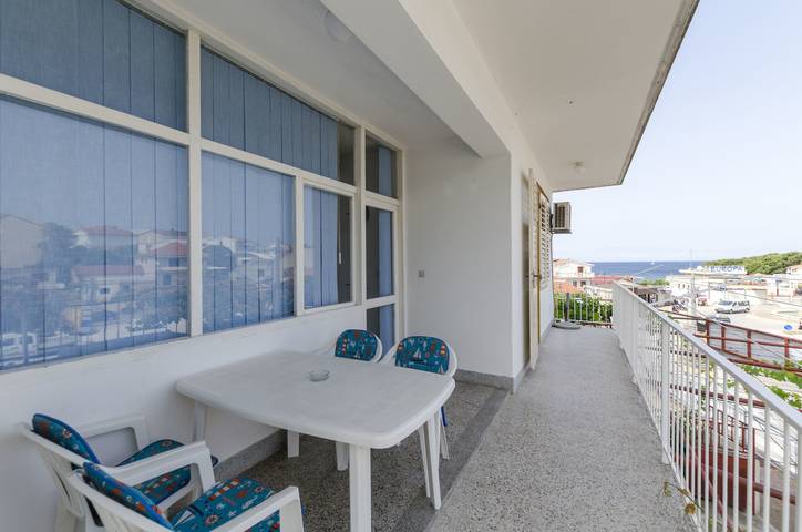 Ferienwohnung für 5 Personen, mit Balkon in Primosten - 4