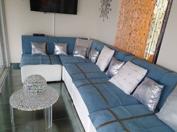 Village House in France with Private Pool in Bagnols-en-Forêt, Costa mediterránea (Francia)