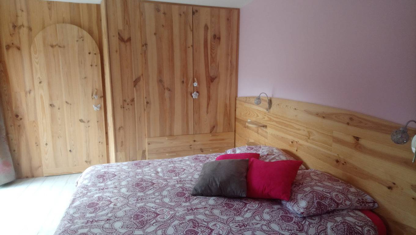 Chambre d'hôtes "Bois de Rose" et "Bois d'Erable" - Chambre Bois de Rose in Sainte-Thérèse-en-Pays-de-Falaise, Région de Caen