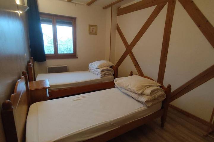 Gîte pour 6 personnes, avec piscine ainsi que terrasse et jardin à Ungersheim - 4