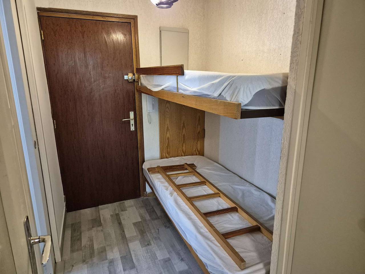 Ganzes Studio, Studio für 4 Personen mit Balkon in Saint-Mandrier-sur-Mer, Toulon Region