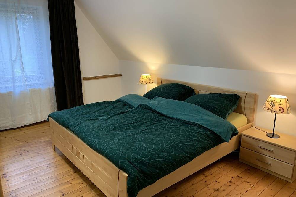 Ganze Wohnung, Ferienwohnung Varus im Erholungsgebiet Kalkriese inmitten von Wiesen und Wäldern in Ostercappeln, Osnabrücker Land