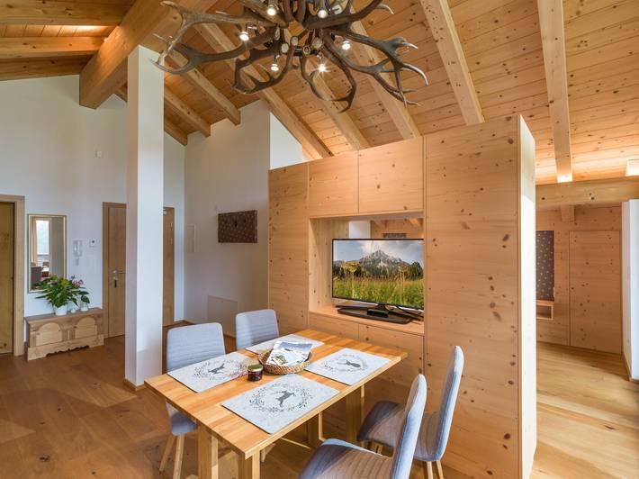 Ganze Ferienwohnung, Himmelreich, Studio-App. mit Sichtdachstuhl in Scheffau am Wilden Kaiser, Kaisergebirge
