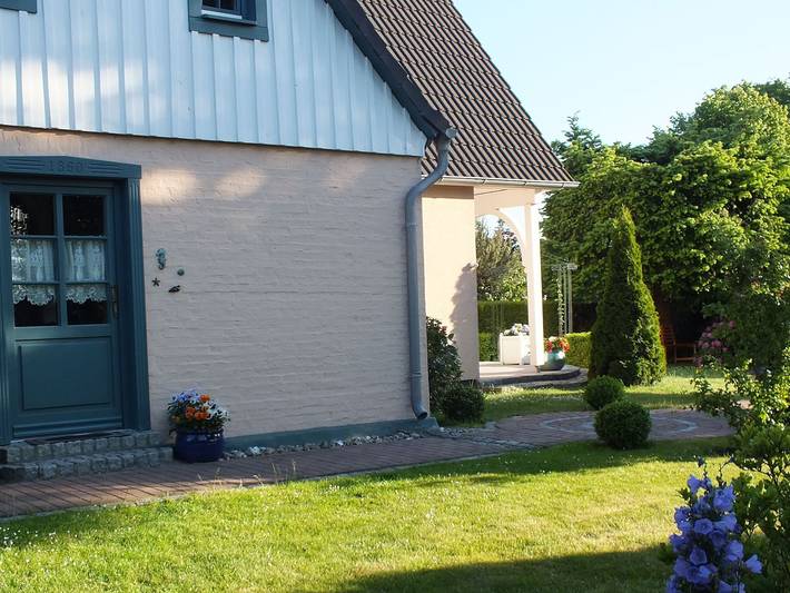 Ferienwohnung für 2 Personen, mit Terrasse und Garten in Prerow - 2