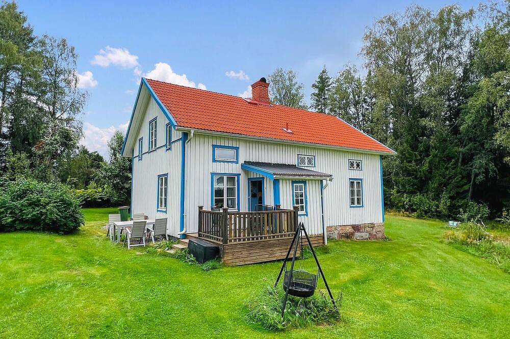 Schönes Haus in Gunnarsbytorp mit Sauna in Kil, Värmland