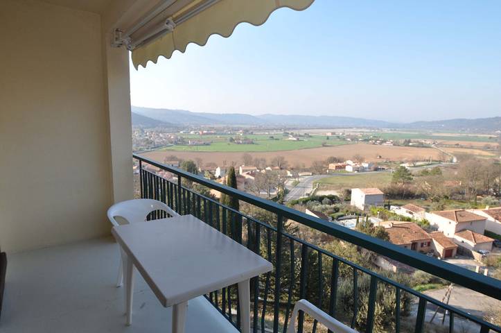Studio pour 2 personnes, avec balcon dans les Alpes-de-Haute-Provence - 3