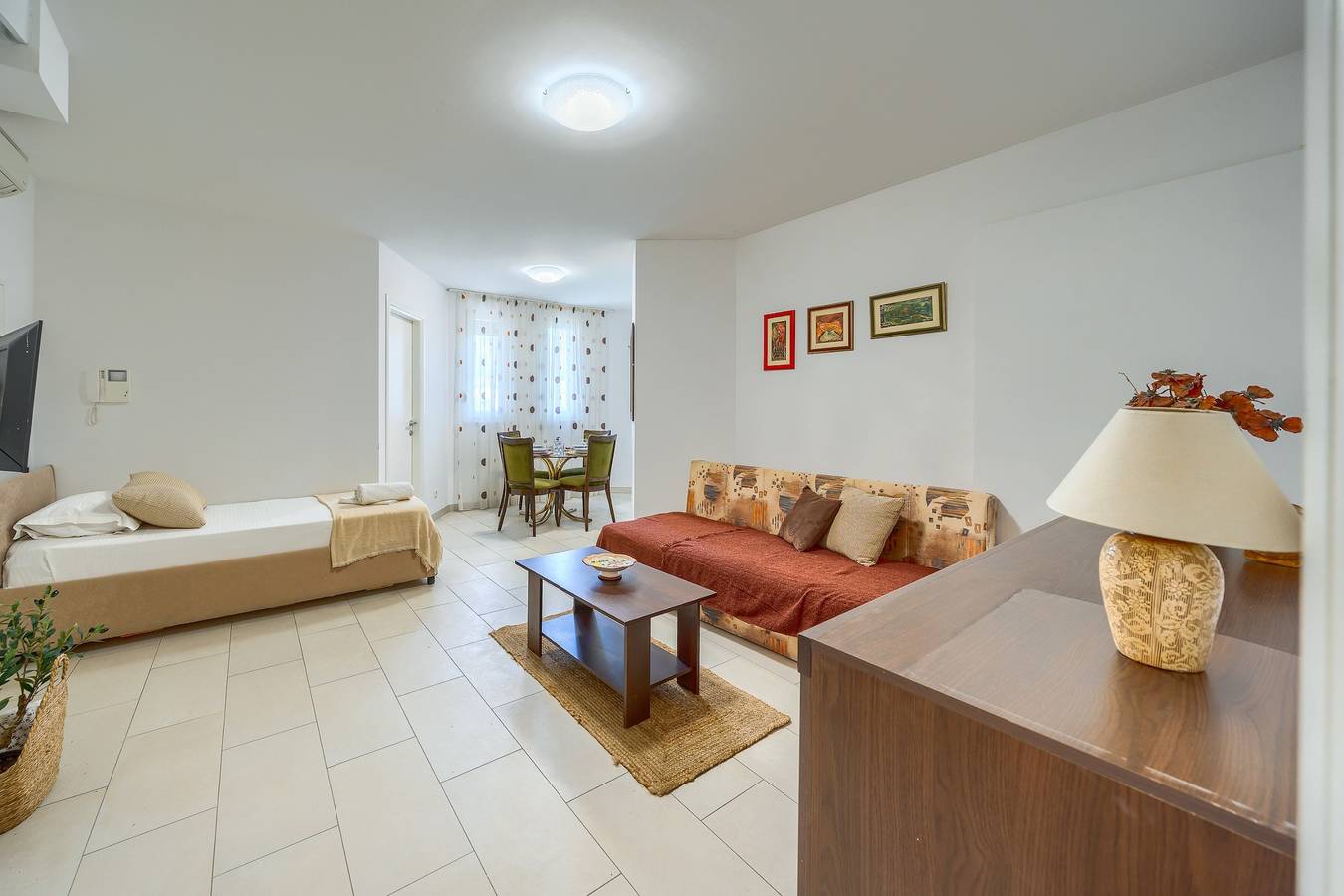 Ganze Ferienwohnung, Ferienwohnung für 3 Personen mit Balkon in Split, Split-Dalmatien