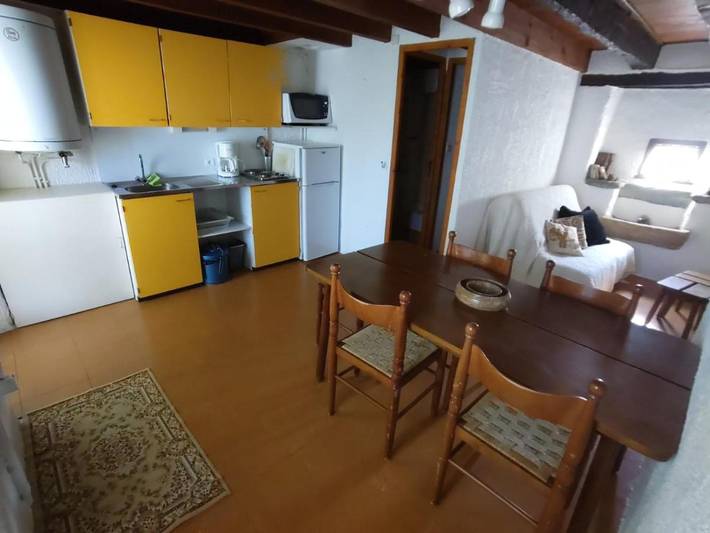 Gîte pour 5 personnes, avec vue et terrasse à Najac - 4