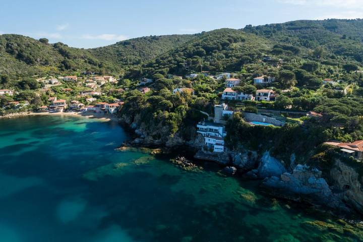 Gîte pour 6 personnes, avec terrasse, animaux acceptés à l' Ile d'Elbe - 4