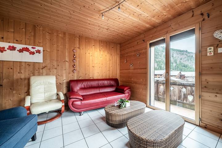 Appartement entier, Appartement 'Sherpa 2 - 14 Pers' avec vue sur les montagnes, terrasse partagée et Wi-Fi in Saint-Jean-d'Aulps, Les Portes du Soleil