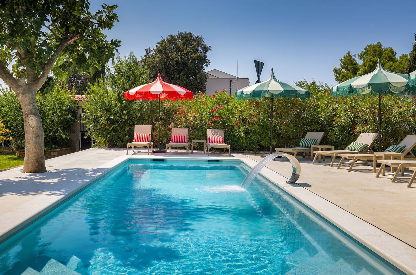 Villa Imperial Rovinj – Willa z prywatnym podgrzewanym basenem i dużym ogrodem śródziemnomorskim w sercu Rovinja in Rovinj (Istria), Rovinj