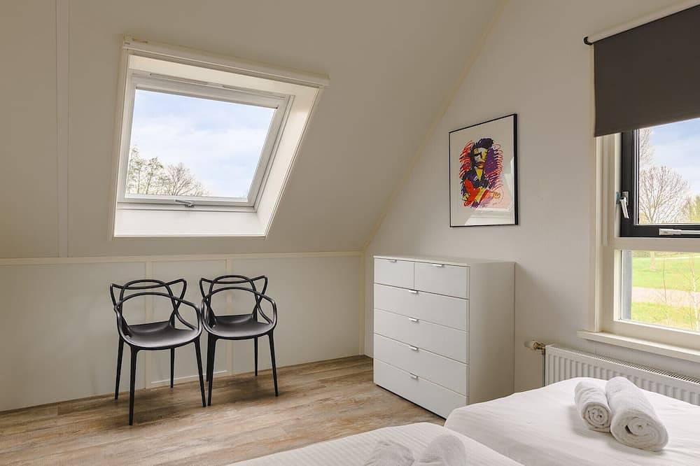 Freistehendes Ferienhaus für 8 Personen mit Sauna in Friesland