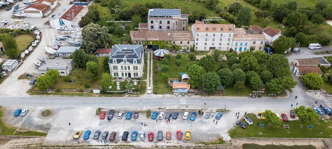 Maison d’hôte pour 3 personnes, avec terrasse et jardin, animaux acceptés à Mortagne-sur-Gironde