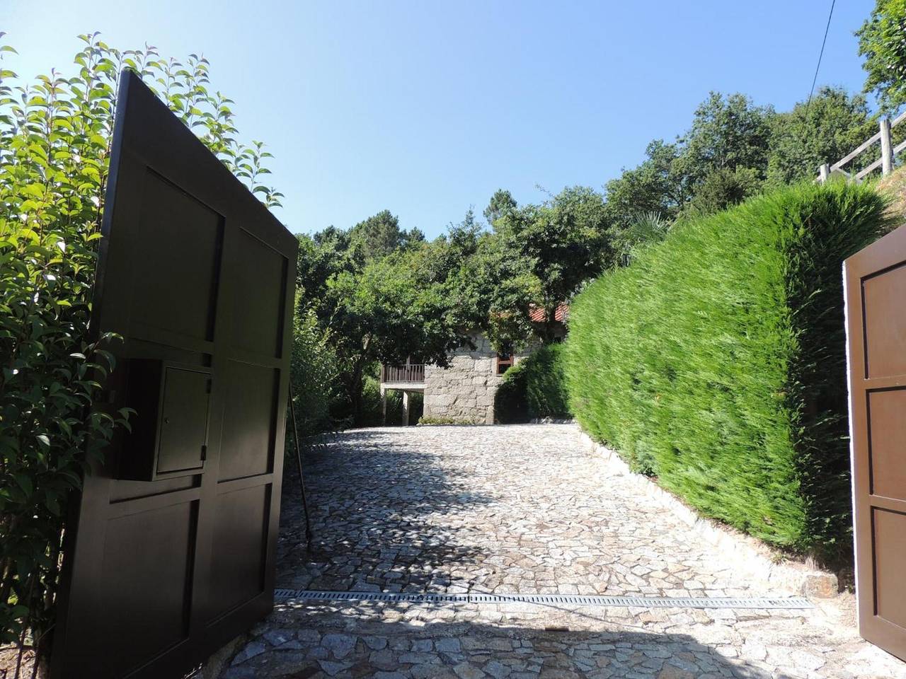 Villa 'Casa de Férias do Parque da Peneda' mit Bergblick, Wlan und Klimaanlage in Valdreu, Braga Distrikt