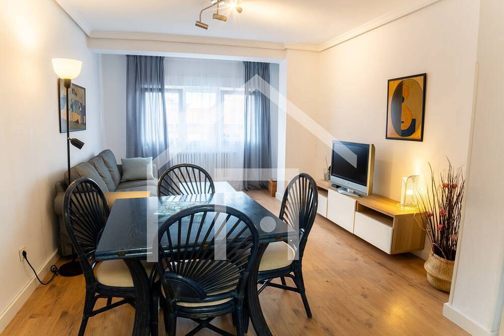 Apartamento entero, El Carbayedo - Avilés in Avilés, Costa Verde