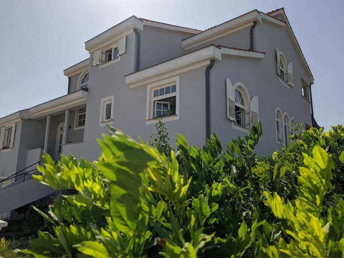 BnB für 6 Personen, mit Kinderpool und Ausblick sowie Garten und Pool, mit Haustier in Istrien