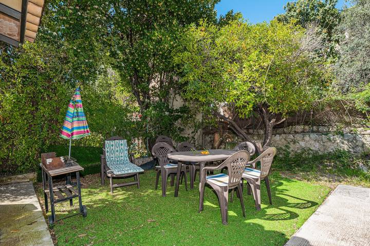 Casa vacanza per 10 persone, con giardino a Selva