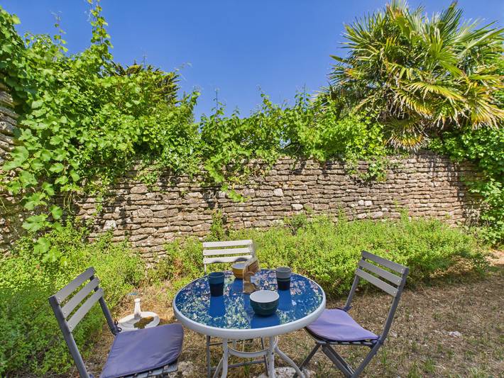 Location de vacances pour 4 personnes, avec jardin à Les Portes-en-Ré - 2