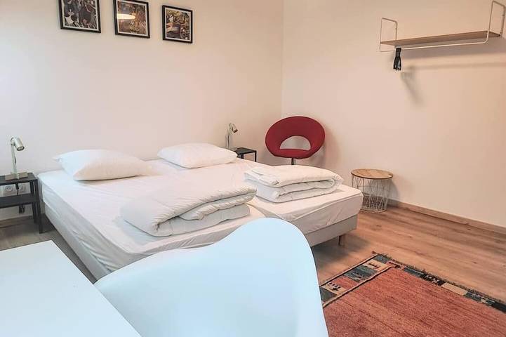 Large family townhouse in the heart of Pont l'Abbé in Pont-l'Abbé, Quimper region