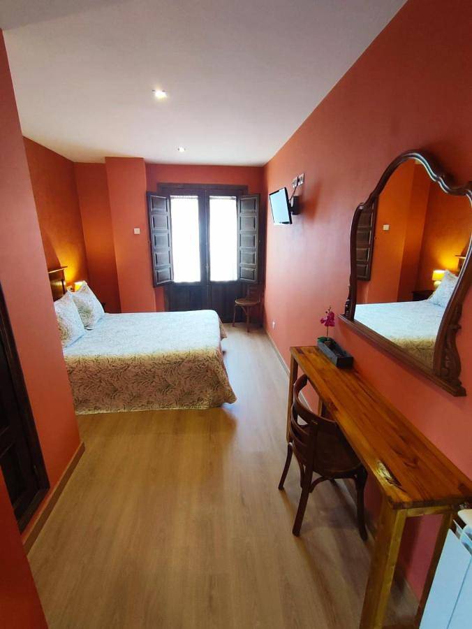 Superior Family Room in Molinaseca, El Bierzo