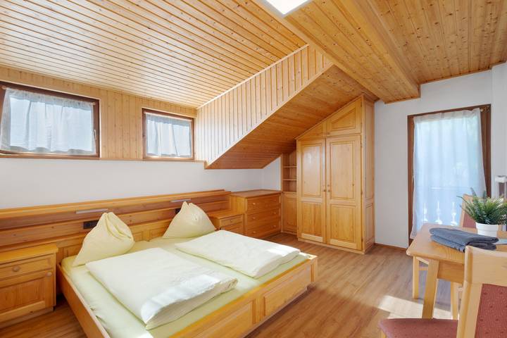 Appartement voor 2 personen, met tuin en balkon in Zuid-Tirol