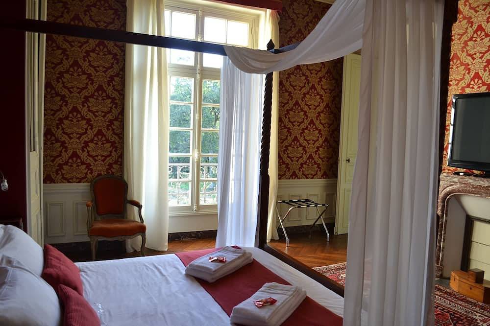 Appartement entier, Loft au château du Breuil in Monts, Région de Tours