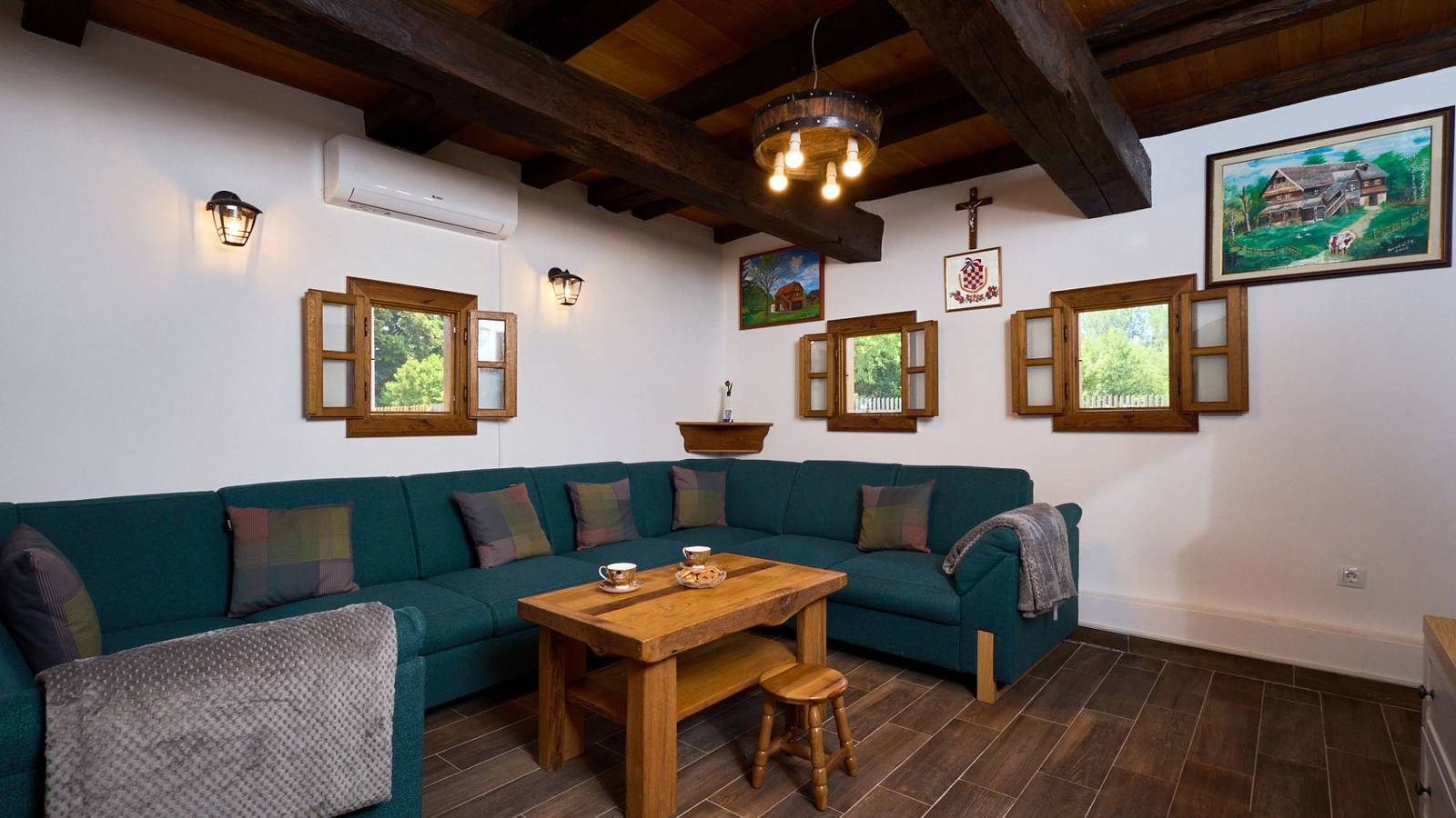 Villa 77 by Villas Guide in Sisak-Moslavina