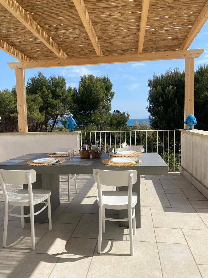 Casa vacanza per 5 persone, con Terrazza e Giardino nonché Panorama a Torre Specchia Ruggeri