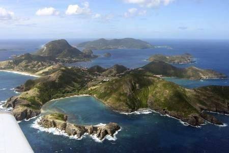 Location de vacances pour 2 personnes, avec vue ainsi que terrasse et jardin dans Anse Rodrigue Terre De Haut - 4