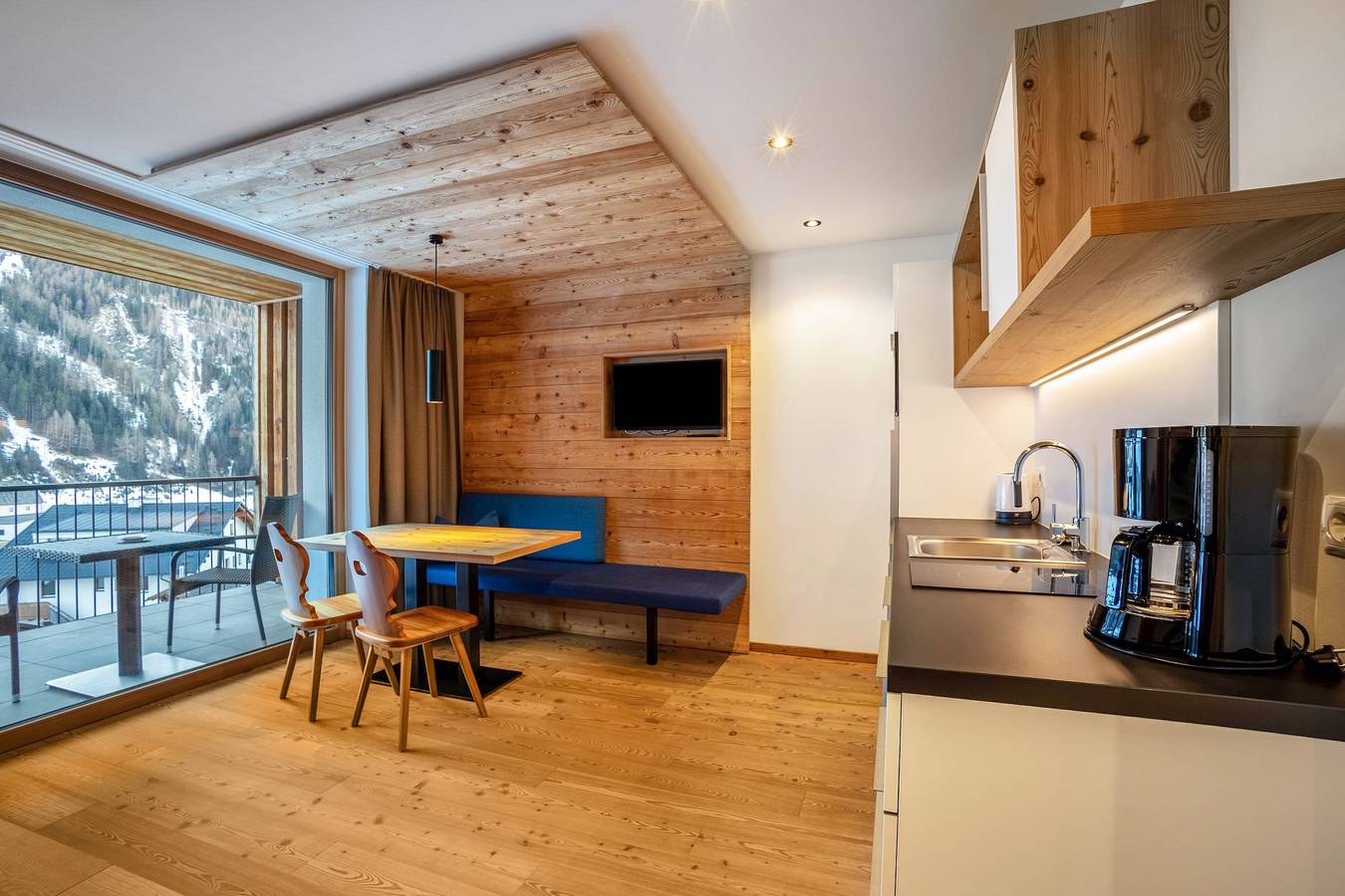 Ganze Wohnung, Ferienwohnung 'Stoana 3-3' mit entspannendem Wellness-Bereich in San Giacomo, Ahrntal