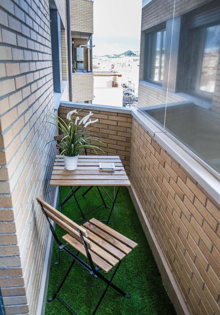 Appartement entier, Appartement de vacances pour 3 personnes avec balcon in Tudela, Province de Navarra