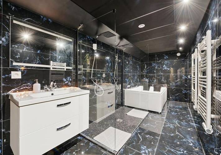 Gîte pour 2 personnes, avec sauna et jacuzzi à Corbeil-Essonnes - 4