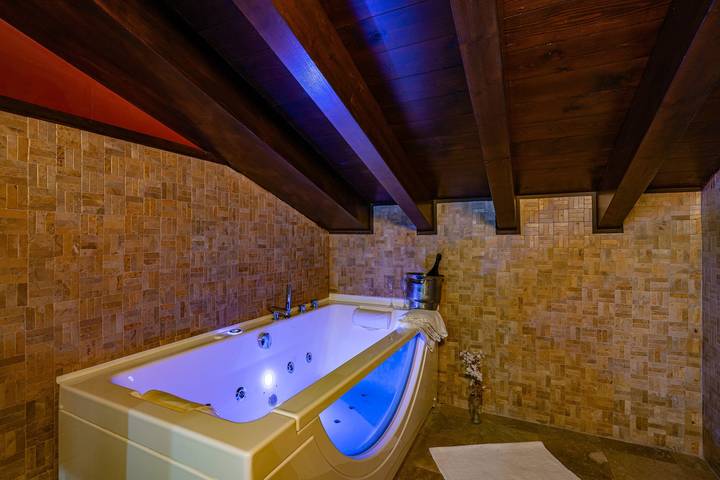 Gîte pour 2 personnes, avec jacuzzi et jardin dans Asturies - 3