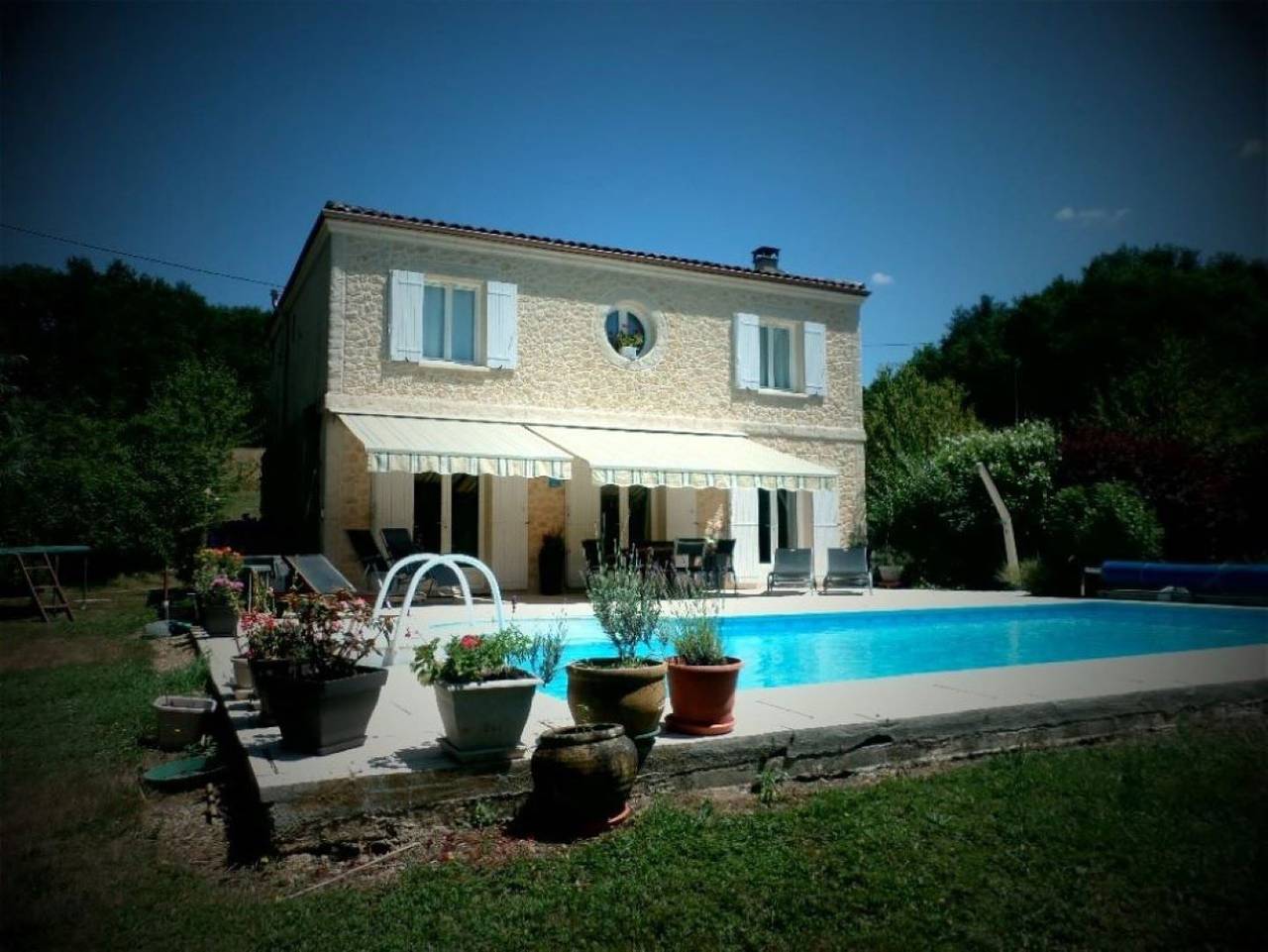 Gîte pour 8 personnes avec piscine in Bergerac, Périgord Pourpre