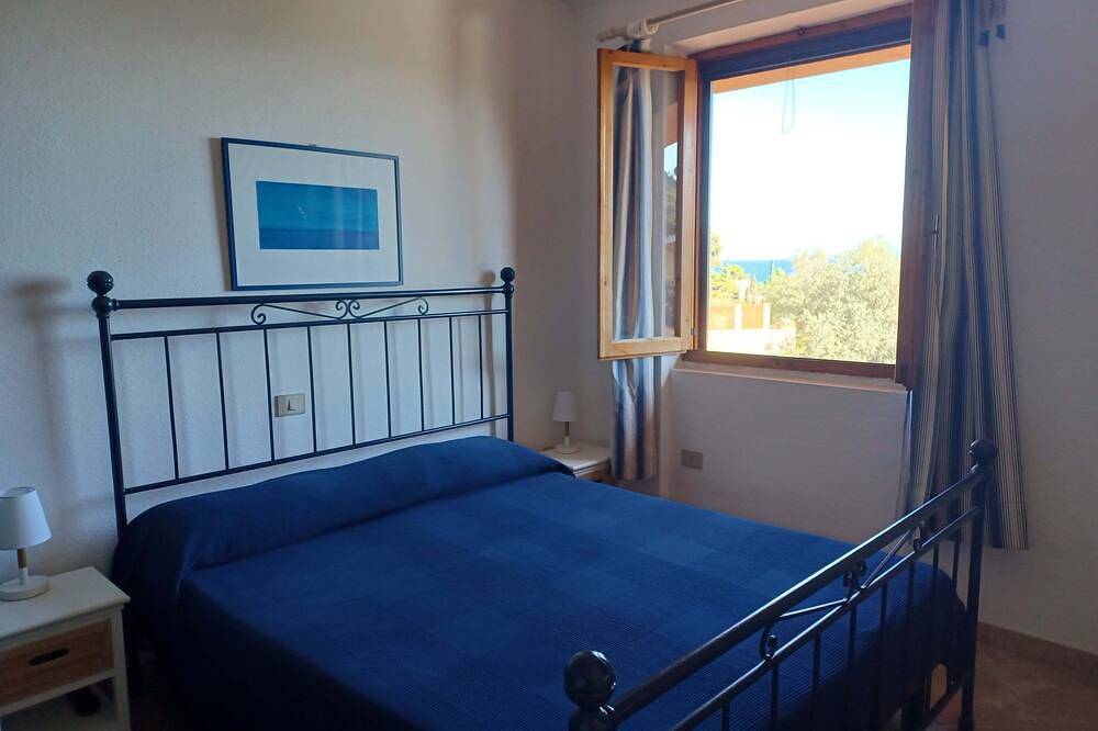 Casa Relax With Vista, unabhängig, 300 m vom Meer und vom Strand entfernt in Isola del Giglio