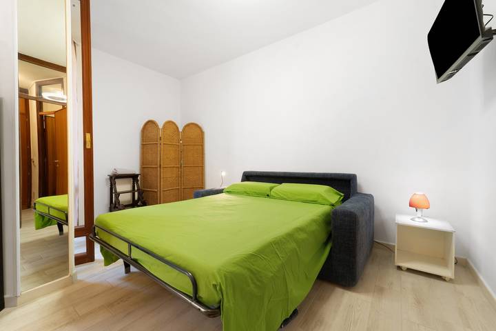 Hel lägenhet, Apartment 'Casa Aldo' with Mountain View, Shared Pool and Balcony in Teulada, Cagliari-provinsen