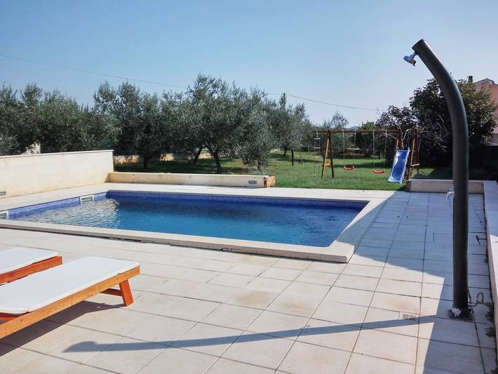 Vakantiehuis voor 6 personen, met tuin in Pula