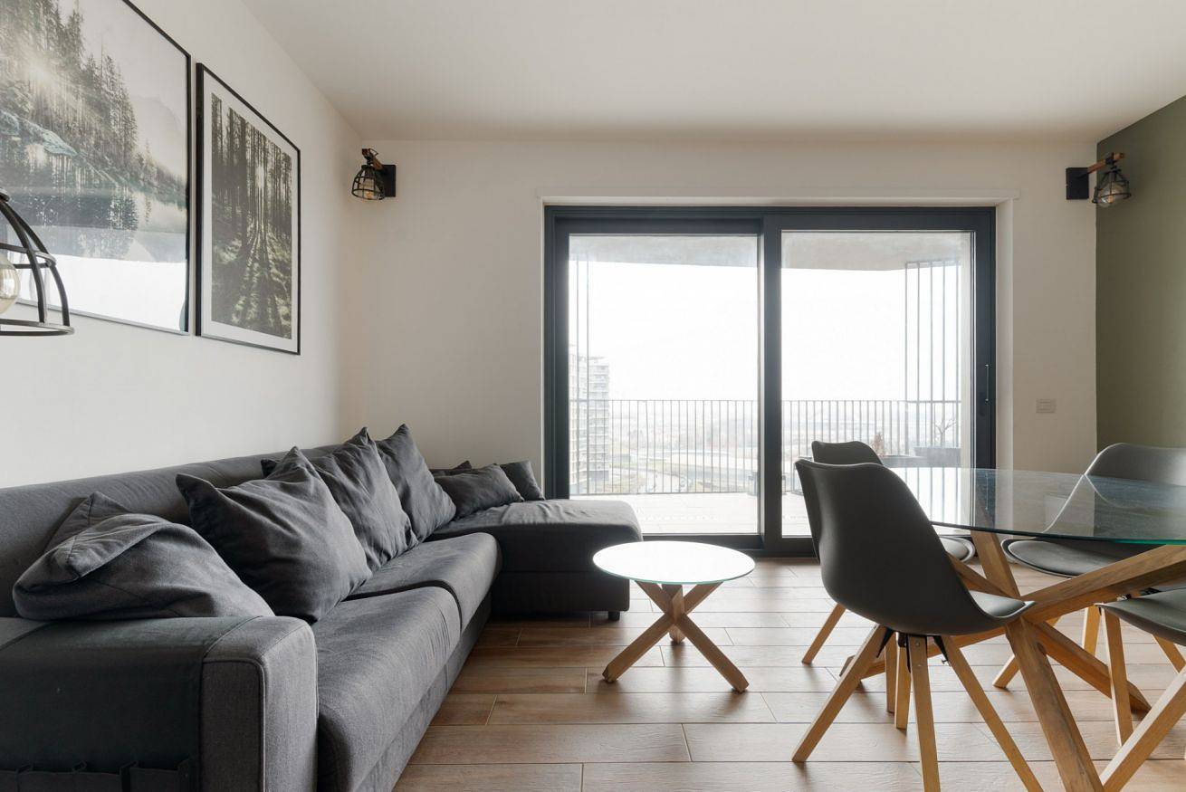 Guesthost - Cascina Merlata Flat with Terrace, foto 6