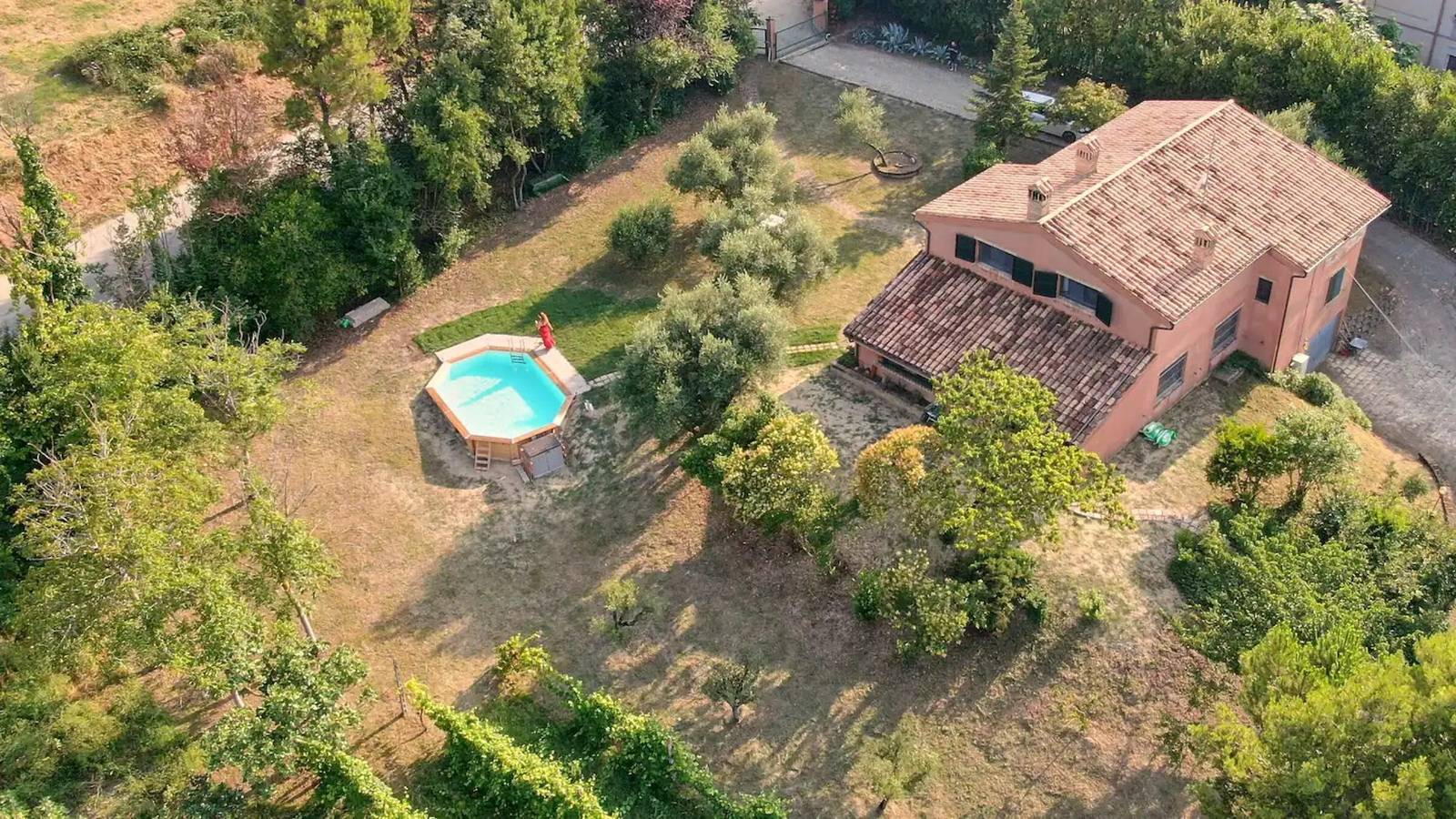Villa "Regno" con vista mare, piscina privata e 2 terrazze private in Torre San Patrizio, Provincia di Fermo