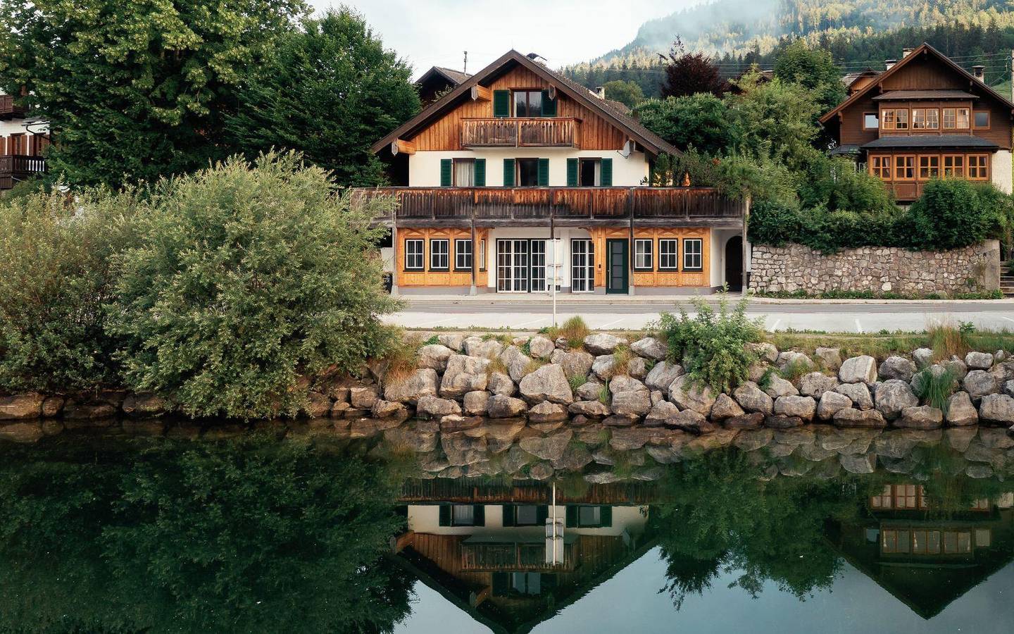 Entire holiday apartment, Apartment, separate toilet and shower/bathtub, 3 bed rooms in Grundlsee, Dead Mountains