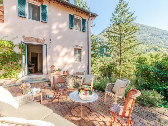 Agriturismo per 6 persone, con giardino in Camaiore (Toscana)