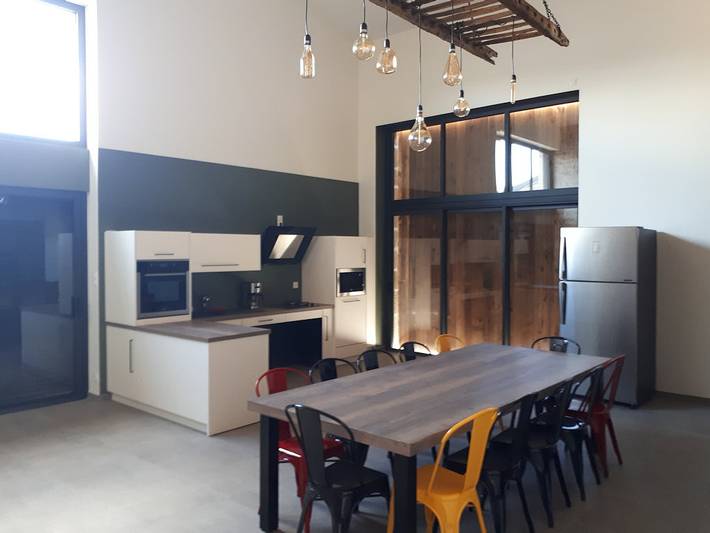 Gîte pour 14 personnes, avec jacuzzi ainsi que terrasse et jardin en Vendée - 4