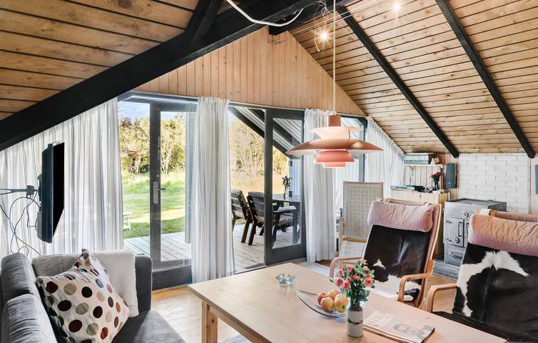 Ferienhaus für 6 Personen, mit Garten und Terrasse sowie Sauna und Whirlpool auf Seeland - 4