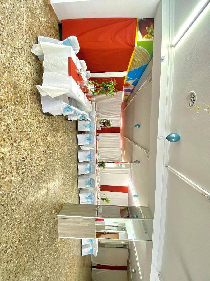 Location de vacances pour 10 personnes, avec vue ainsi que piscine et jardin, adapté aux familles à Lorca - 3