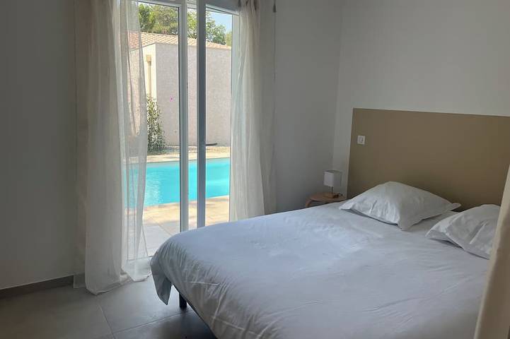 Location de vacances pour 8 personnes, avec terrasse et jardin dans Morta - 4