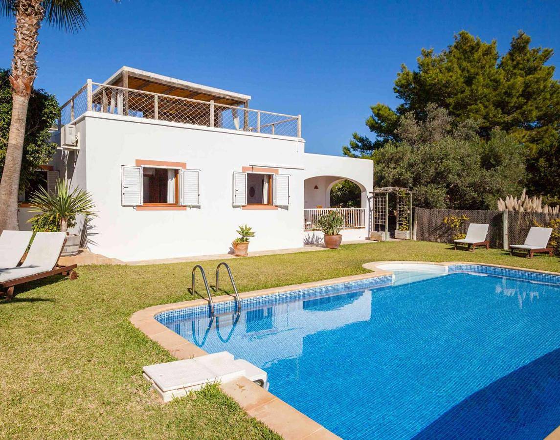 Three-Bedroom House in Es Cubells, Sant Josep de sa Talaia