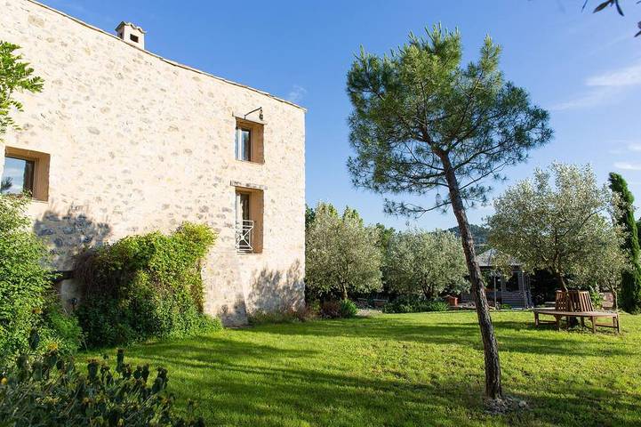 Ferienhaus für 18 Personen, mit Garten und Terrasse