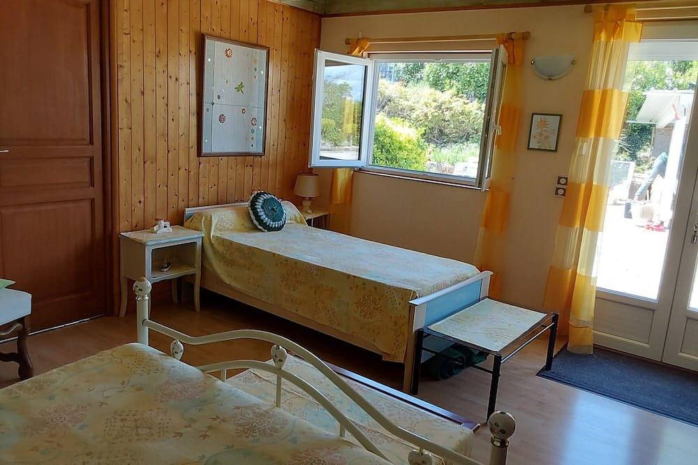 Gîte „2 bis 4 Personen“ mit Bergblick, privatem Pool und Wlan in Carennac, Lot