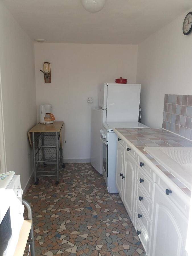 Location de vacances pour 5 personnes, avec terrasse et jardin à Sainte-Marguerite-de-Carrouges - 4
